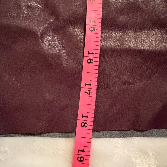 The Loft Faux Leather Mini Skirt - Picture 9 of 9